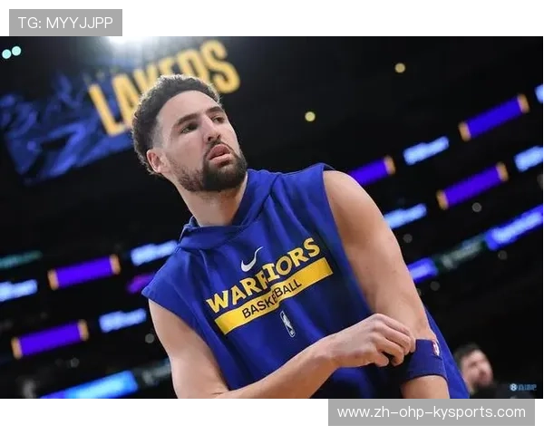 克雷·汤普森在NBA的比赛风格和技术特点是什么